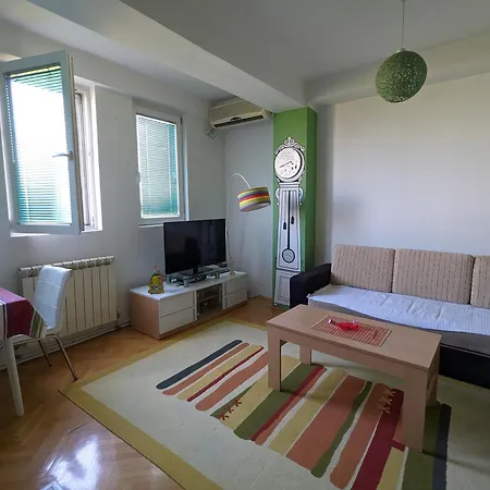 Artistica Skopje, 2 Bdr 公寓